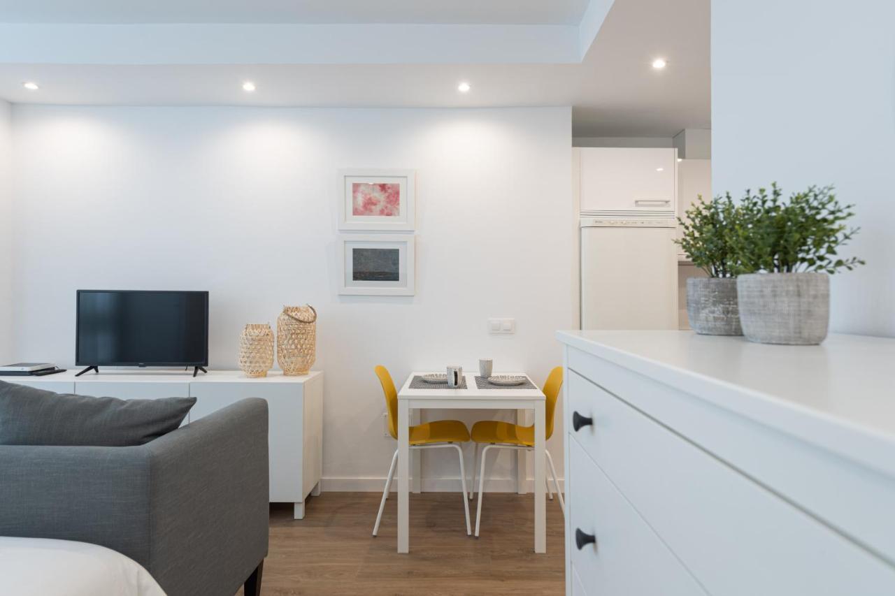 Homeforguest Moderno Estudio Junto A Las Canteras Las Palmas de Gran Canaria Eksteriør bilde